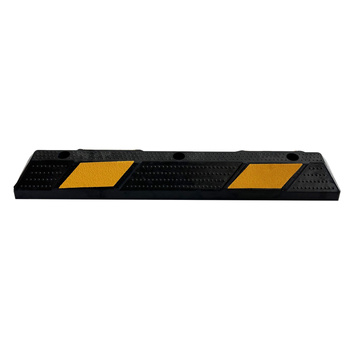 Odbojnik parkingowy gumowy, 900 mm x 150 mm x 100 mm 