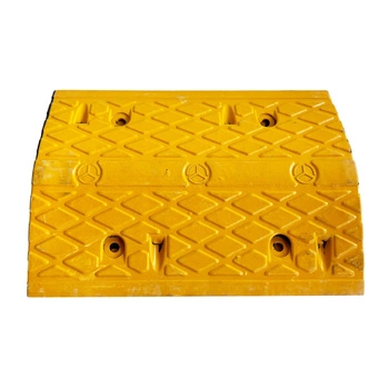 Próg drogowy podrzutowy, element środkowy  ŻÓŁTY 500 mm x 350 mm x 50 mm