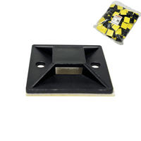 Uchwyt do opasek zaciskowych  20x20 mm, czarny - 100 szt 